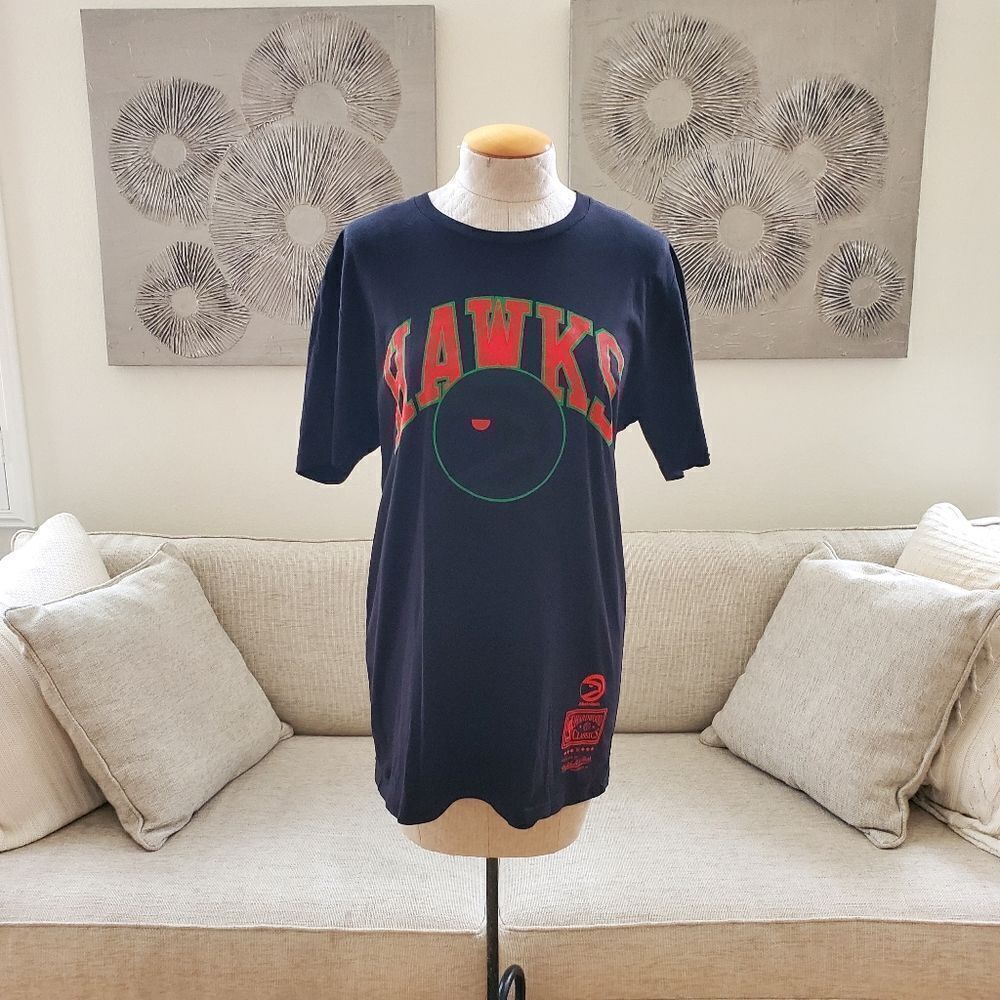 Mitchell & Ness Atlanta Hawks Christmas Spirit Tshirt sz Med